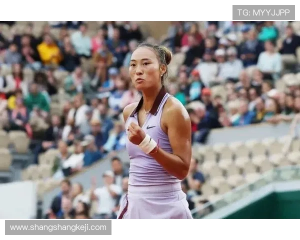 郑钦文新教练上任 40岁前世界第8加盟