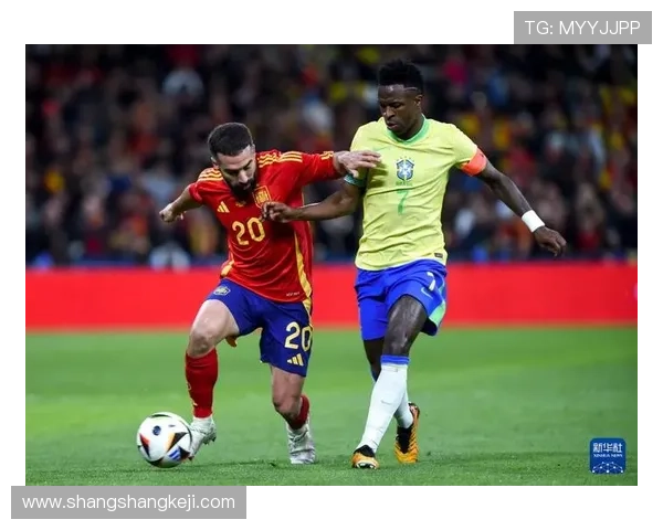 记者:维尼修斯不会去巴西队报到,他大概伤缺10天 记者:维尼修斯不会去巴西队报到,他大概伤缺10天